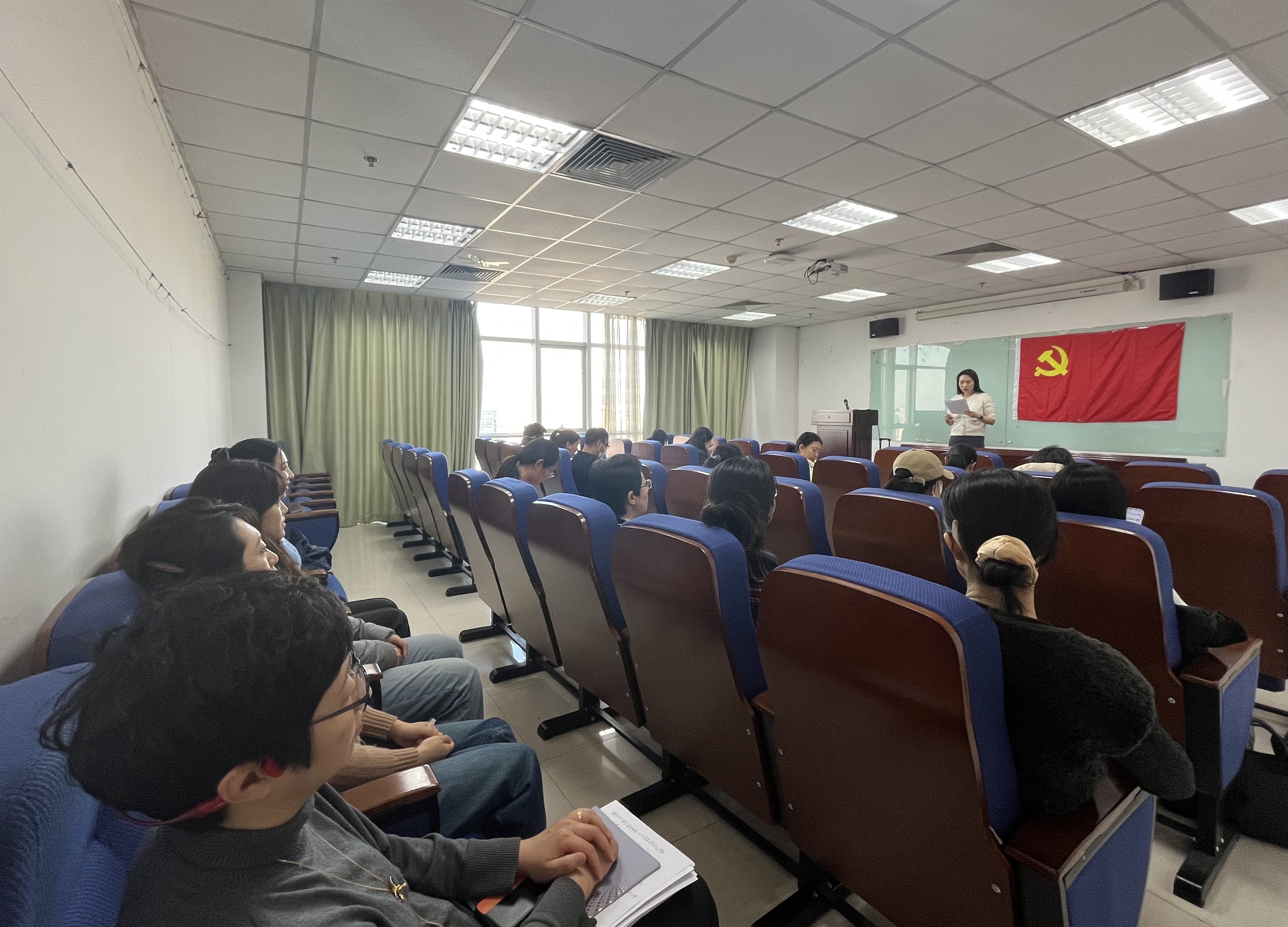 图1.jpg